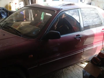 Авто Mitsubishi Galant 1993 № 8772812