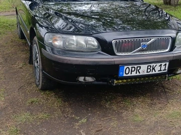 Авто Volvo V70 2003 № 8772952