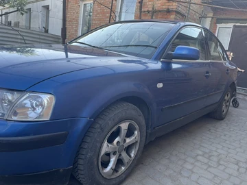 Авто Volkswagen Passat Sedan 1998 № 8772972