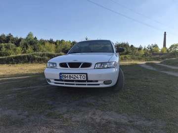Авто Daewoo Nubira 1998 № 8773056