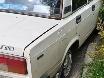 Авто ВАЗ 2105 1993 № 8773070