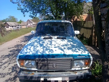 Авто ВАЗ 2107 1993 № 8773272