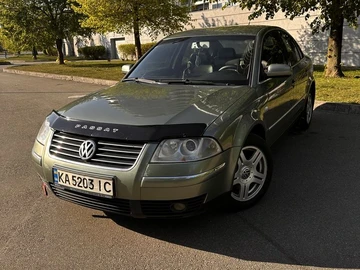 Авто Volkswagen Passat Sedan 2004 № 8773455