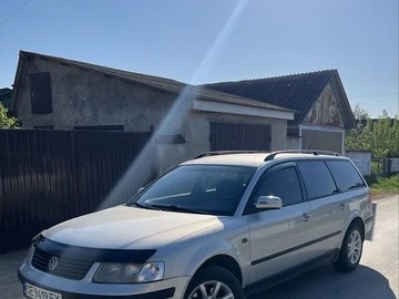Авто Volkswagen Parati 1999 № 8773677