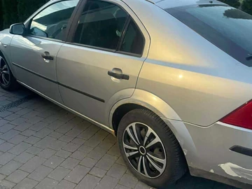 Авто Ford Mondeo 2004 № 8773896