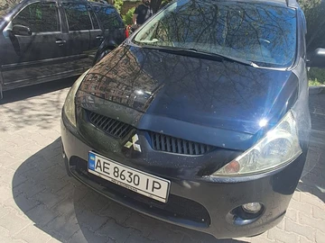 Авто Mitsubishi Grandis 2008 № 8773900