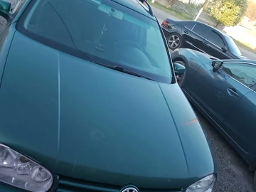 Авто Volkswagen Golf 2002 № 8773913