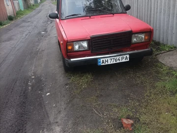 Авто ВАЗ 2107 1987 № 8773923