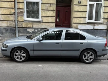 Авто Volvo S60 2003 № 8773927