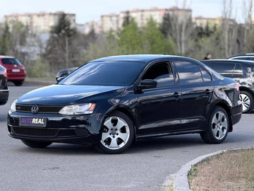 Авто Volkswagen Jetta 2012 № 8773932