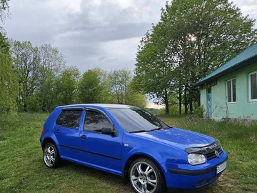 Авто Volkswagen Golf 2001 № 8773959