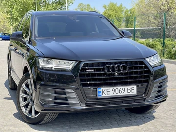 Авто Audi Q7 2018 № 8773971