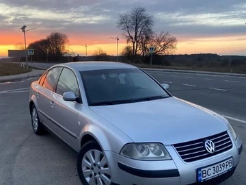 Авто Volkswagen Passat Sedan 2003 № 8774061