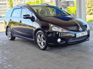 Авто Mitsubishi Grandis 2005 № 8774085