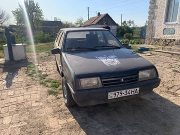 Авто ВАЗ 2109 1996 № 8774130