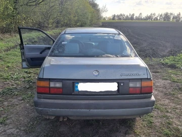 Авто Volkswagen Passat Sedan 1988 № 8774295