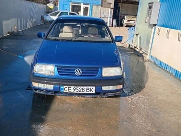 Авто Volkswagen Vento 1997 № 8774302