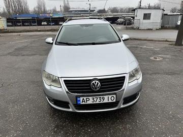 Авто Volkswagen Passat Variant 2006 № 8774500