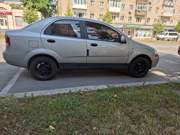 Авто Chevrolet Aveo 2005 № 8774501