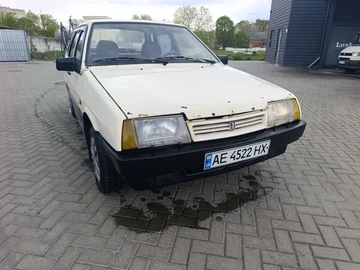 Авто ВАЗ 21099 1992 № 8774538