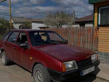 Авто ВАЗ 2109 1996 № 8774613