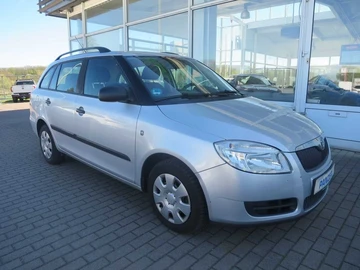 Авто Skoda Fabia 2009 № 8774631