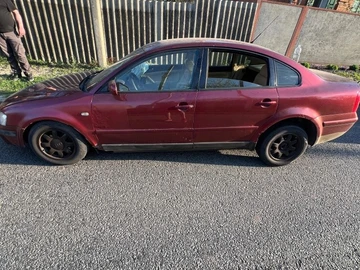 Авто Volkswagen Passat Sedan 1998 № 8774635