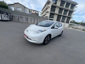 Авто Nissan Leaf 2014 № 8774800