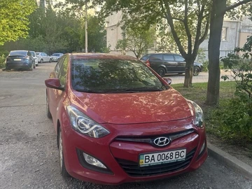Авто Hyundai I30 2013 № 8774897