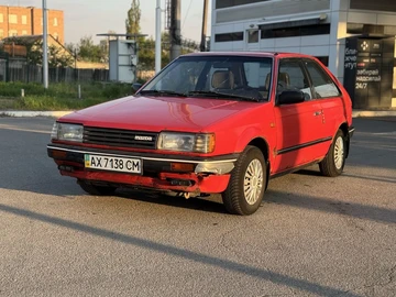 Авто Mazda 323 1986 № 8774911