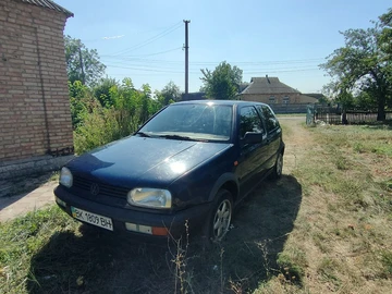 Авто Volkswagen Golf 1993 № 8774994