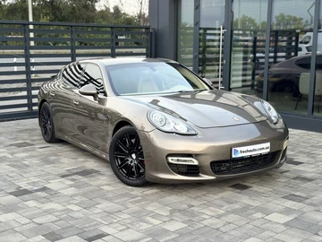 Авто Porsche Panamera 2011 № 8775115