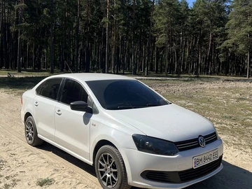 Авто Volkswagen Polo 2013 № 8775122