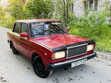 Авто ВАЗ 2107 1995 № 8775126