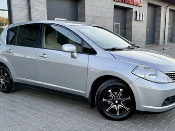 Авто Nissan Tiida 2008 № 8775146