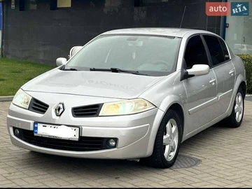 Авто Renault 4 2007 № 8775162