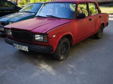 Авто ВАЗ 2107 1990 № 8775172