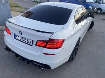 Авто BMW 5 Серия 2011 № 8775180