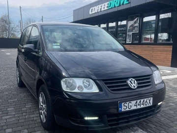 Авто Volkswagen Touran 2005 № 8775185