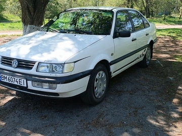 Авто Volkswagen Passat Sedan 1998 № 8775302