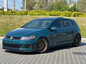 Авто Volkswagen Golf 2018 № 8775304