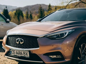Авто Infiniti Qx30 2016 № 8775351