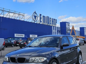 Авто BMW 1 Серия 2005 № 8775388