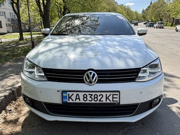 Авто Volkswagen Jetta 2014 № 8775472