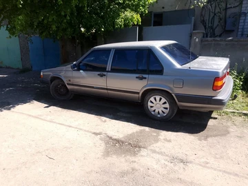 Авто Volvo 940 1991 № 8775475