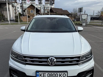 Авто Volkswagen Tiguan 2020 № 8775504