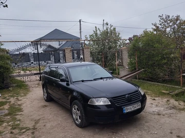 Авто Volkswagen Passat Sedan 2003 № 8775671