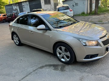 Авто Chevrolet Cruze 2012 № 8775694