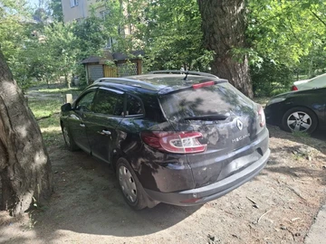 Авто Renault 5 2011 № 8775732