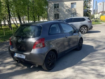 Авто Toyota Yaris 2008 № 8776027